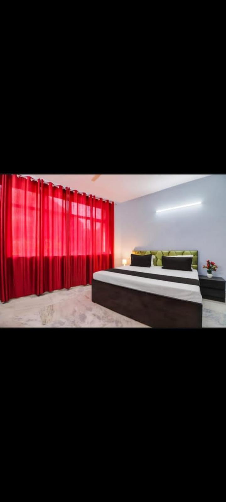 Hotel Day Night Inn New Delhi Bagian luar foto